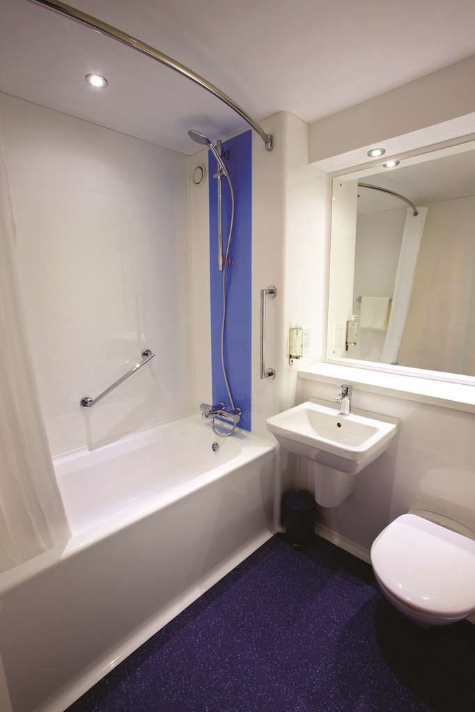 Travelodge Redhill เรดฮิลล์ ห้อง รูปภาพ